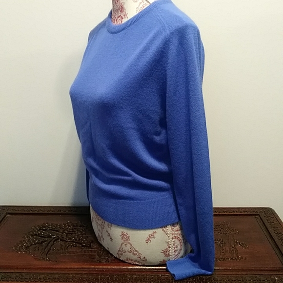 Vintage Town and Country Petites sweater - Picture 5 of 6